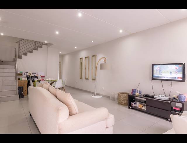 3 BEDROOM CLUSTER FOR SALE IN CRAIGAVON
